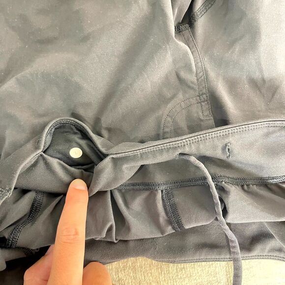 Lululemon Mens THE Short 9" Inseam Black Athletic Athleisure Size L - Picture 8 of 10